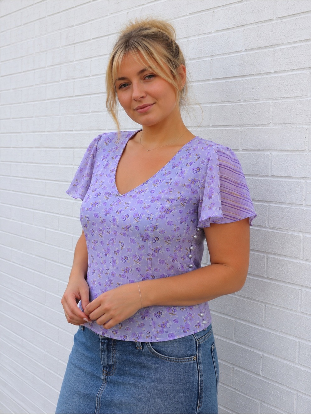 Vintage Y2K Purple Floral Blouse Size 10 Flutter Sleeve Fairycore whimsy Top